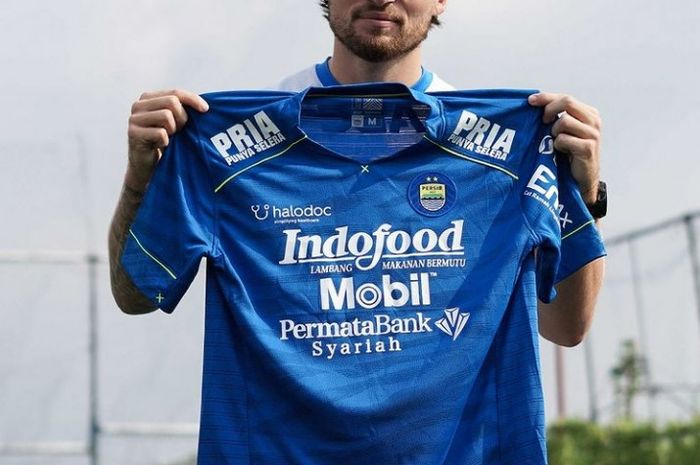 Marc Klok rekrutan baru Persib Bandung