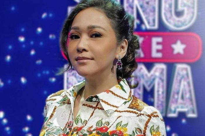 Engga Salah Kalau Sampai Disebut Terlalu Tangguh, Maia Estianty Blak-Blakan Ngaku Pernah Layangkan Bogem Mentah untuk Sosok Ini &lsquo;Jangan Main-Main Ama Gue!&rsquo;