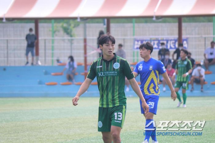 Putra kedua Shin Tae-yong, Shin Jae-hyeok resmi bergabung dengan Ansan Greeners pada Senin (19/7/2021).