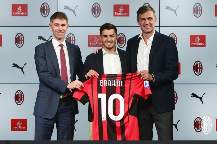 Brahim Diaz kini mengenakan jersey nomor 10 di AC Milan.