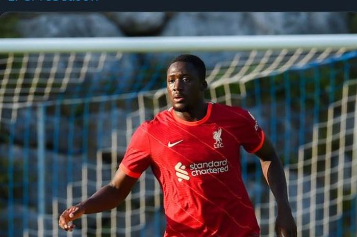 Ibrahima Konate jalani debut di Liverpool pada laga uji coba kontra Stuttgart, 20 Juli 2021.