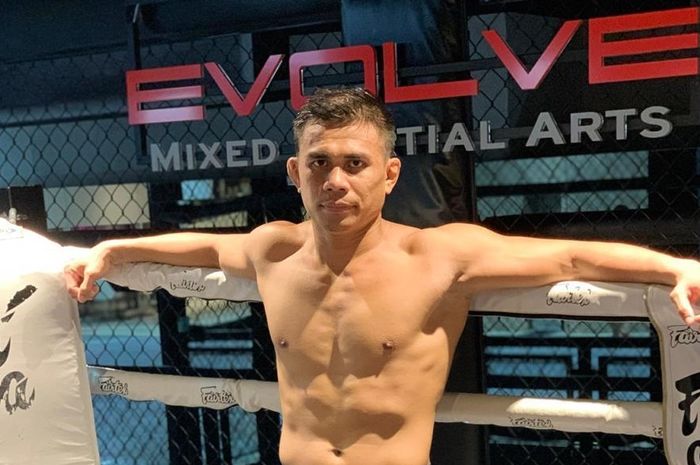 Petarung ONE Championship asal Indonesia, Eko Roni Saputra.