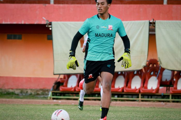 Kiper Muda Madura United, Rizki Admojo