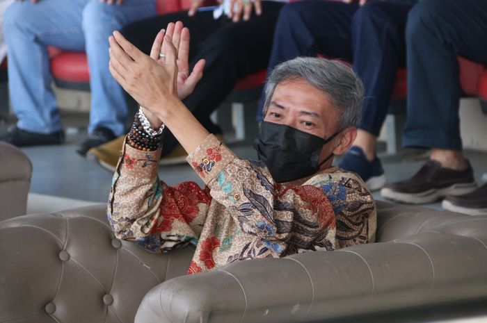 Presiden klub Persikab Kabupaten Bandung, Eddy Moelyo saat acara ulang tahun timnya di Stadion Si Jalak Harupat, Soreang, Kabupaten Bandung, Minggu (1/8/2021)