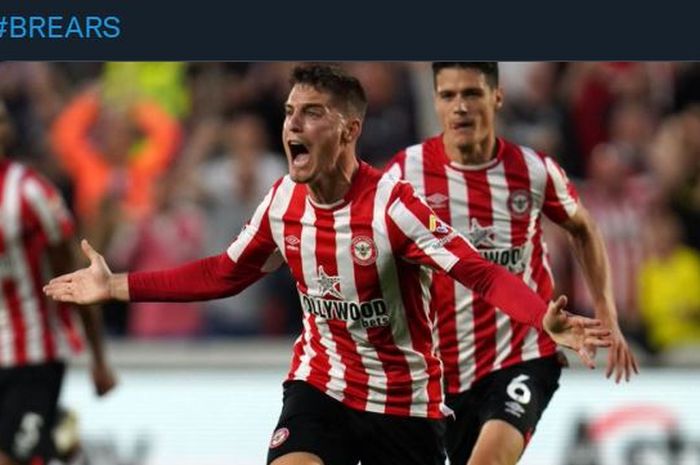 Sergi Canos cetak gol Brentford ke gawang Arsenal, sekaligus lesakan perdana di Liga Inggris 2021-2022.