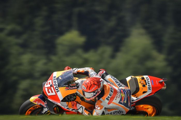 Pembalap Repsol Honda, Marc Marquez, pada sesi kualifikasi MotoGP Austria 2021 di Red Bull Ring, Sabtu (14/8/2021).