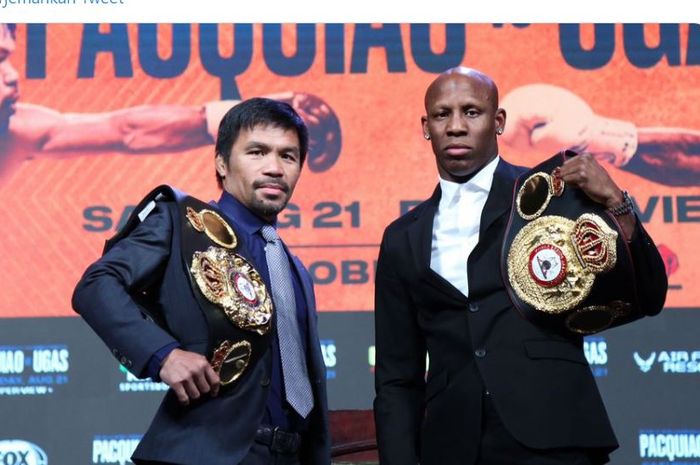 Manny Pacquiao pada sesi foto sebelum duel melawan Yordenis Ugas, Kamis (19/8/2021)