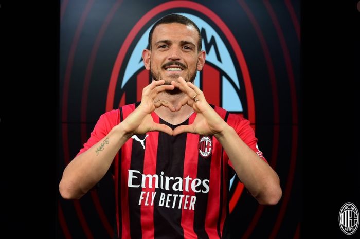 Alessandro Florenzi, resmi bergabung ke AC Milan pada Sabtu (21/8/2021).