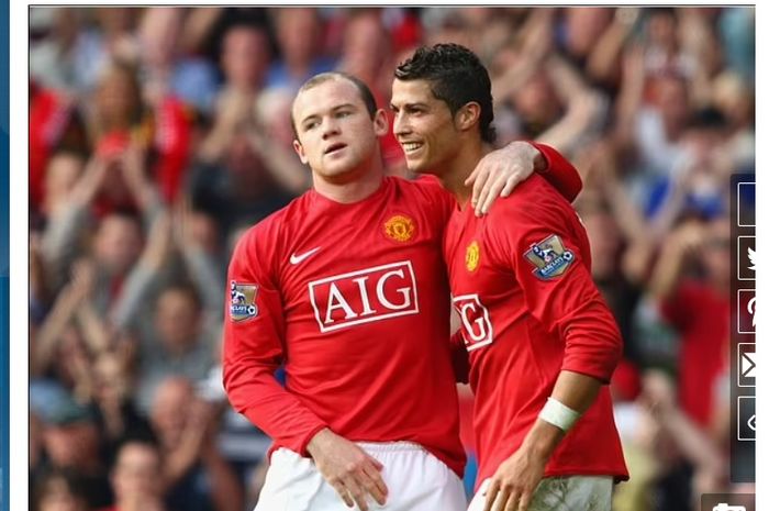 Wayne Rooney (kiri) dan Cristiano Ronaldo (kanan) ketika masih sama-sama membela Manchester United.