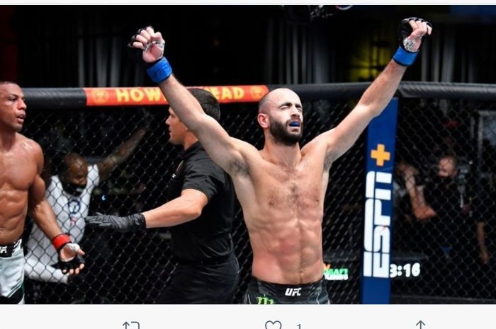 Giga Chikadze mengalahkan Edson Barboza di UFC Vegas 35, Minggu (29/8/2021) WIB.