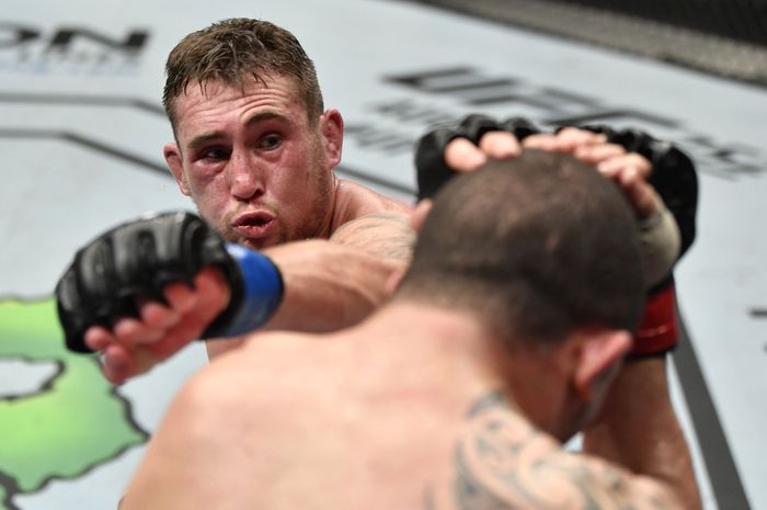 Petarung kelas menengah UFC, Darren Till.