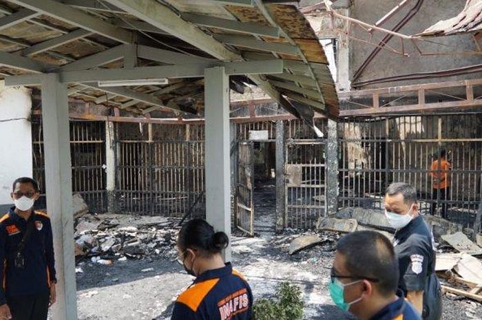 Kondisi di Lembaga Pemasyarakatan atau Lapas Kelas I Tangerang, Banten yang terbakar pada Rabu (8/9/2021) dini hari.