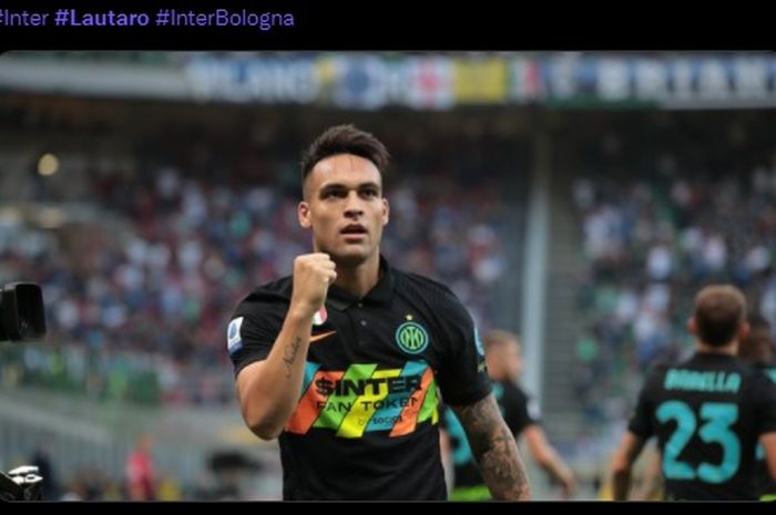 Selebrasi Lautaro Martinez usai menjebol gawang Bologna di Liga Italia 2021-2022