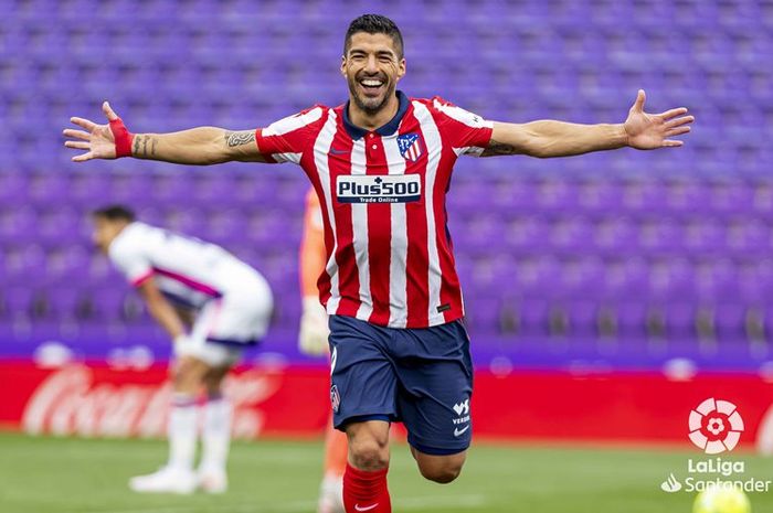 Luis Suarez kini mengancam rekor gol Cristiano Ronaldo usai membawa Atletico Madrid mencukur Rayo Majadahonda 5-0 di ajang Copa del Rey.