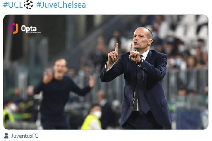 Pelatih Juventus (kanan) dalam laga melawan Chelsea di Liga Champions.