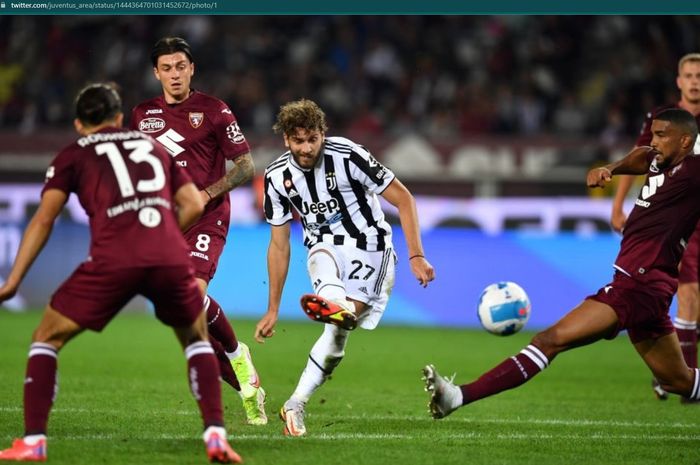 Rekrutan baru Juventus, Manuel Locatelli sukses mencetak gol kemenangan atas Torino dalam laga Derby dell Mole.