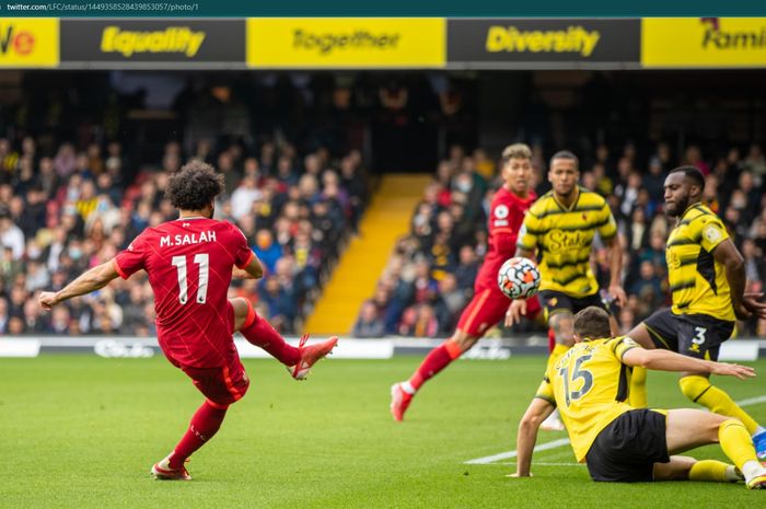 Mohamed Salah berhasil mencetak gol ke gawang Watford dan mampu mengumpulkan 104 gol di Premier League, torehannya sejajar dengan Didier Drogba.