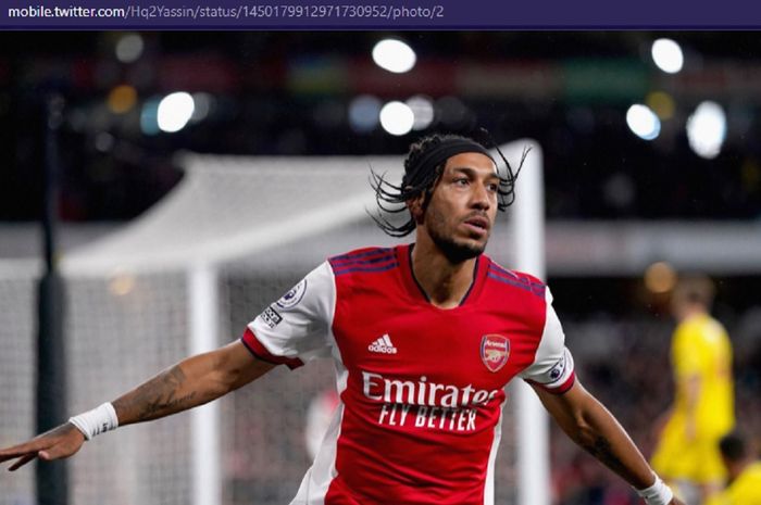 Penyerang Arsenal, Pierre-Emerick Aubameyang, merayakan gol ke gawang Crystal Palace di Emirates Stadium dalam laga pekan ke-8 Liga Inggris 2021-2022, Senin (18/10/2021) waktu setempat atau Selasa pukul 02.00 WIB.