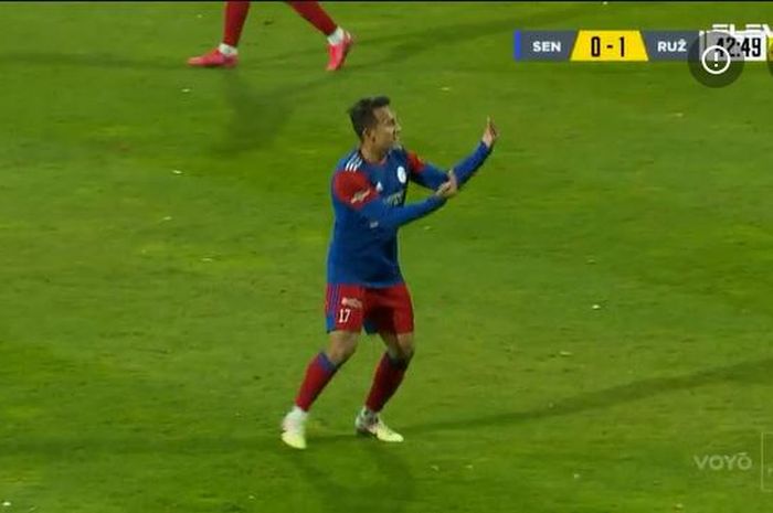 Egy Maulana Vikri akhirnya mendapat kesempatan jadi starter di Liga Slovakia saat FK Senica tumbang 0-2 dari MFK Ruzomberok dalam laga pekan ke-12, di FK Senica Stadium, Sabtu (23/10/2021). 