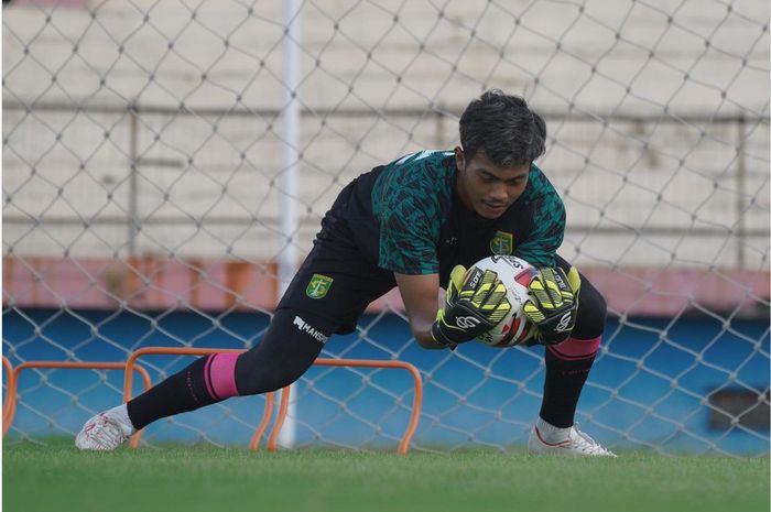 Kiper Persebaya, Andhika Ramadhani