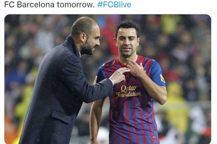 Pep Guardiola saat melatih Xavi di Barcelona.