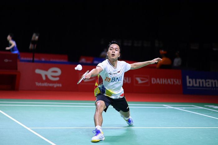 Pebulu tangkis tunggal putra Indonesia, Anthony Sinisuka Ginting, pada Indonesia Masters 2021.