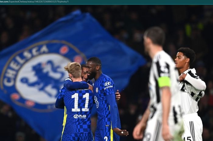 Chelsea sukses cukur Juventus 4-0 pada laga pekan kelima Liga Champions 2021-2022.