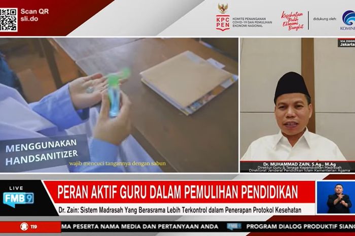 dialog bertema Peran Aktif Guru dalam Pemulihan Pendidikan di media center Forum Merdeka Barat 9 (FMB 9)-KPCPEN, Kamis (25/11/2021). 