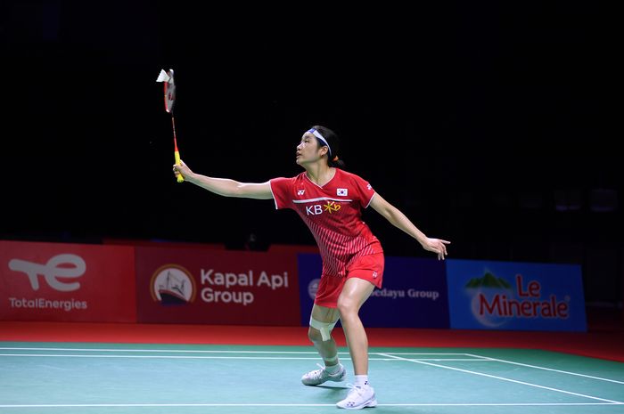 Pebulu tangkis tunggal putri Korea Selatan, An Se Young, saat tampil di semifinal Indonesia Open 2021 di Bali International Convention Centre &amp; The Westin Resort, Nusa Dua, Bali, Minggu (28/11/2021).