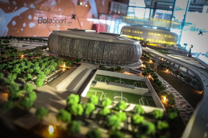 Miniatur ilusrtasi Jakarta Internasional Stadium (JIS).