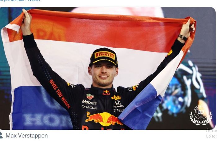 Pembalap Red Bull, Ma Verstappen saat menjuarai F1 2021 di Yas Marina, Abu Dhabi, Minggu (12/12/2021)