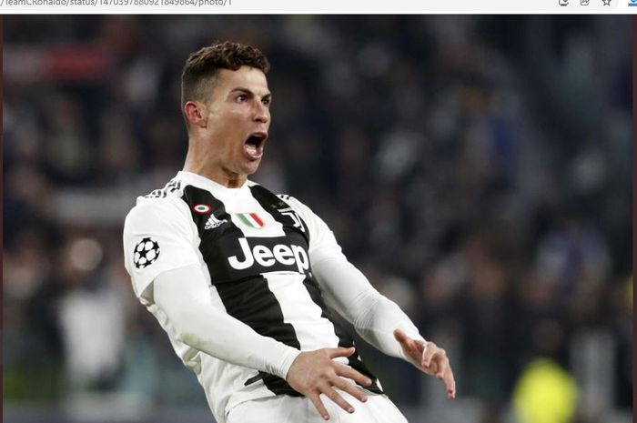 Cristiano Ronaldo merayakan gol ke gawang Atletico Madrid saat masih berseragam Juventus pada babak 16 besar Liga Champions 2018-2019.