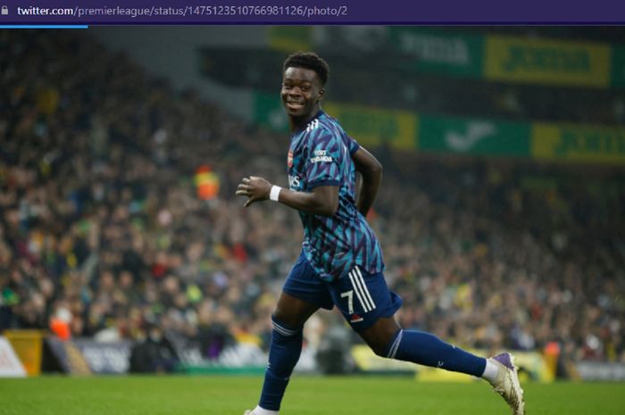 Gelandang Arsenal, Bukayo Saka, menjadi rajanya para pemain berusia di bawah 21 tahun di Liga Inggris usai membantu timnya berpesta gol. 