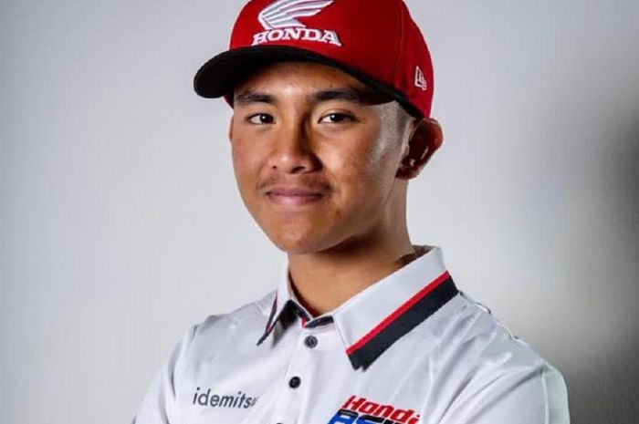 Pembalap Indonesia Mario Suryo Aji yang akan mentas di Moto3 2022