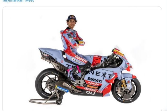 Pembalap MotoGP asal Italia, Enea Bastianini dalam balutan livery Gresini Racing untuk MotoGP 2022