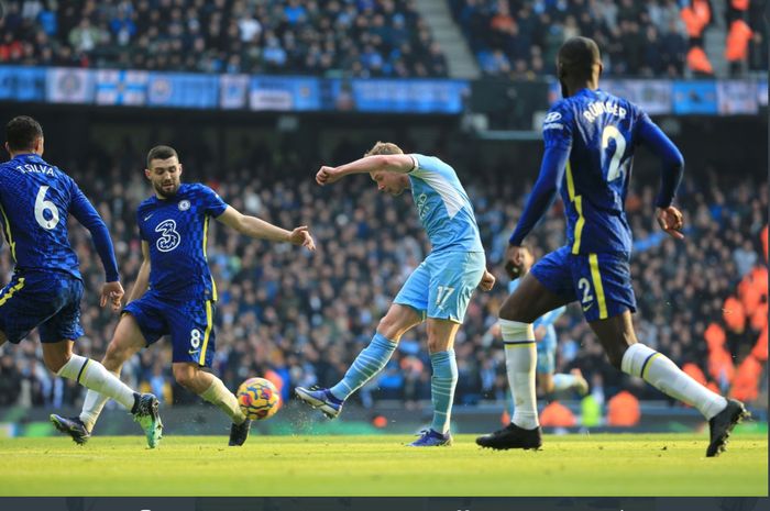 Eks gelandang Liverpool, Joe Cole, menunjuk dua biang kerok kekalahan Chelsea dari Manchester City pada pekan ke-22 Liga Inggris 2021-2022.