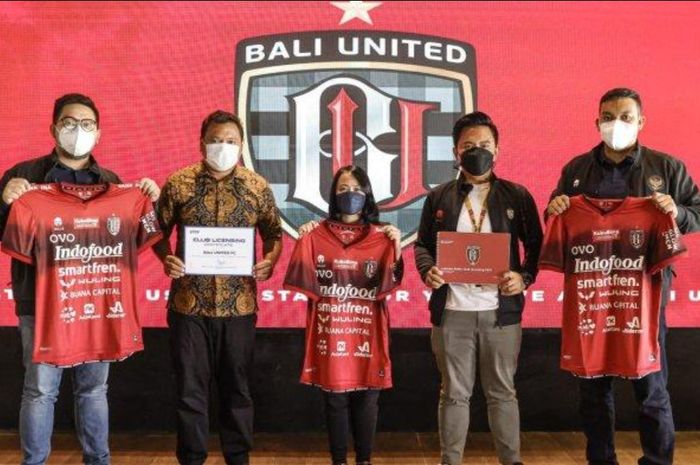 Bali United resmi mengantongi AFC Club Licensing 2021 untuk bisa tampil di Kompetisi antar klub Asia 2022.