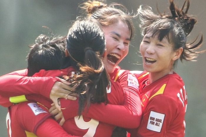 Timnas wanita Vietnam merayakan lolos ke Piala Dunia Wanita 2023.