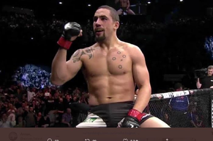 Petarung kelas menengah UFC, Robert Whittaker memenangi UFC Arab Saudi