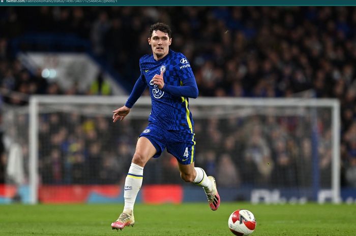 Bek tengah Chelsea, Andreas Christensen selangkah lagi bakal menjadi milik Barcelona.