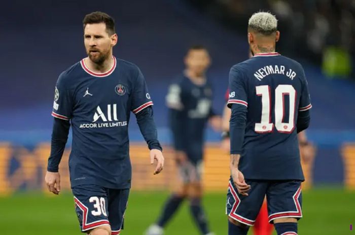 Dua bintang PSG, Lionel Messi dan Neymar, dicemooh fans sendiri tiap kali menyentuh bola saat melawan Bordeaux di Liga Prancis, Minggu (13/3/2022).