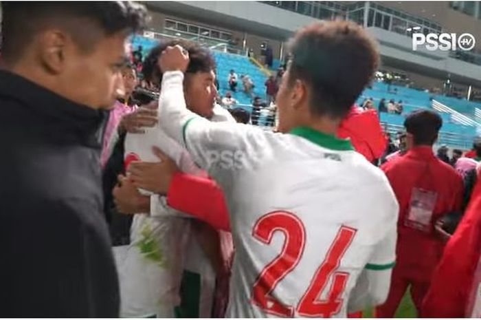 Marcell Januar menjadi  pemain yang disorot karena melakukan kesalahan yang berujung kekalahan telak timnas U-19 Indonesia dari Korea Selatan dengan skor 1-5, Selasa (29/3/2023). 