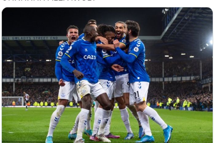 Selebrasi para pemain Everton setelah mencetak gol..