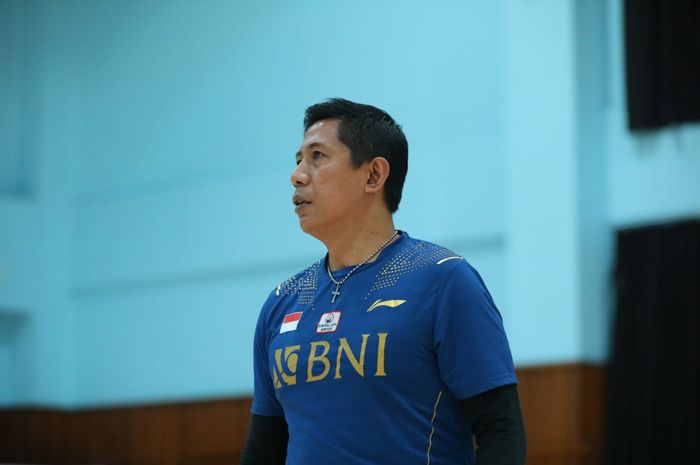 Pelatih ganda campuran Malaysia, Nova Widianto