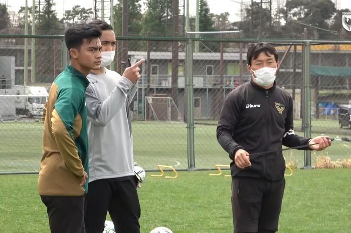 Pratama Arhan saat berlatih dengan tim Tokyo Verdy.