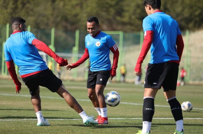 Penyerang timnas U-23 Indonesia, Irfan Jaya saat berlatih pada pemusatan latihan di Korea Selatan.