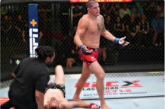 Rekan senegara Georges St-Pierre, Marc-Andre Barriault, menang atas Jordan Wright pada gelaran UFC Vegas 52, Minggu (24/4/2022) WIB.