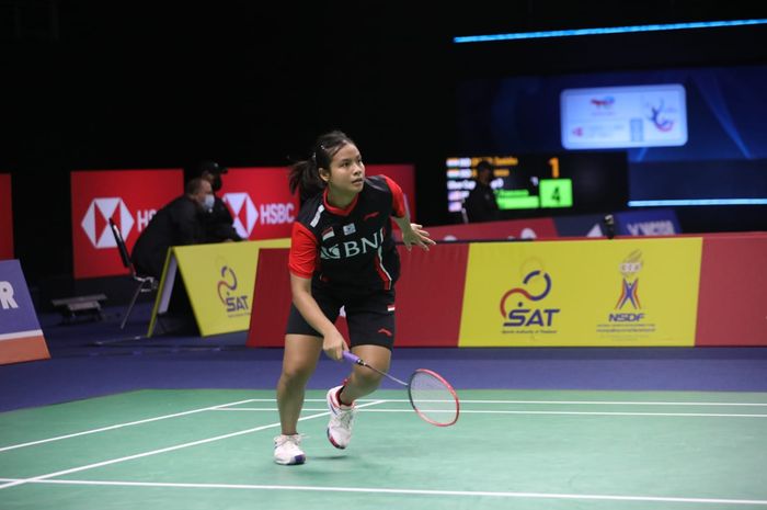 Pebulu tangkis tunggal putri Indonesia, Komang Ayu Cahya Dewi, pada laga kedua penyisihan Grup A Uber Cup 2022 melawan Jerman, di Impact Arena, Bangkok, Thailand, Selasa (10/5/2022).