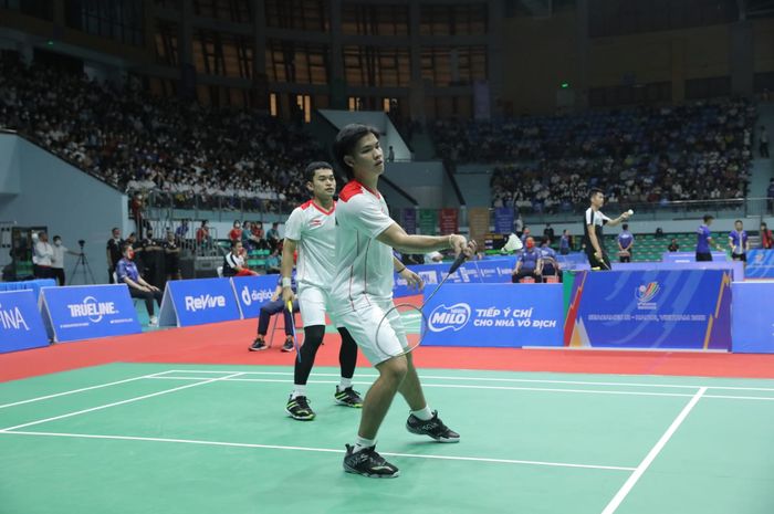 Aksi Leo Rolly Carnando/Daniel Marthin pada semifinal SEA Games 2021, Sabtu (21/5/2022)