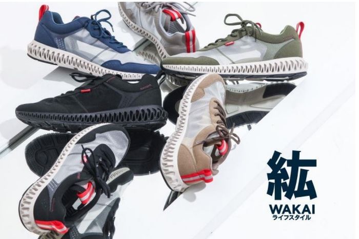 Wakai Hiro Collection mengusung siluet sneaker klasik yang ringan dipadukan dengan material transparan modern.